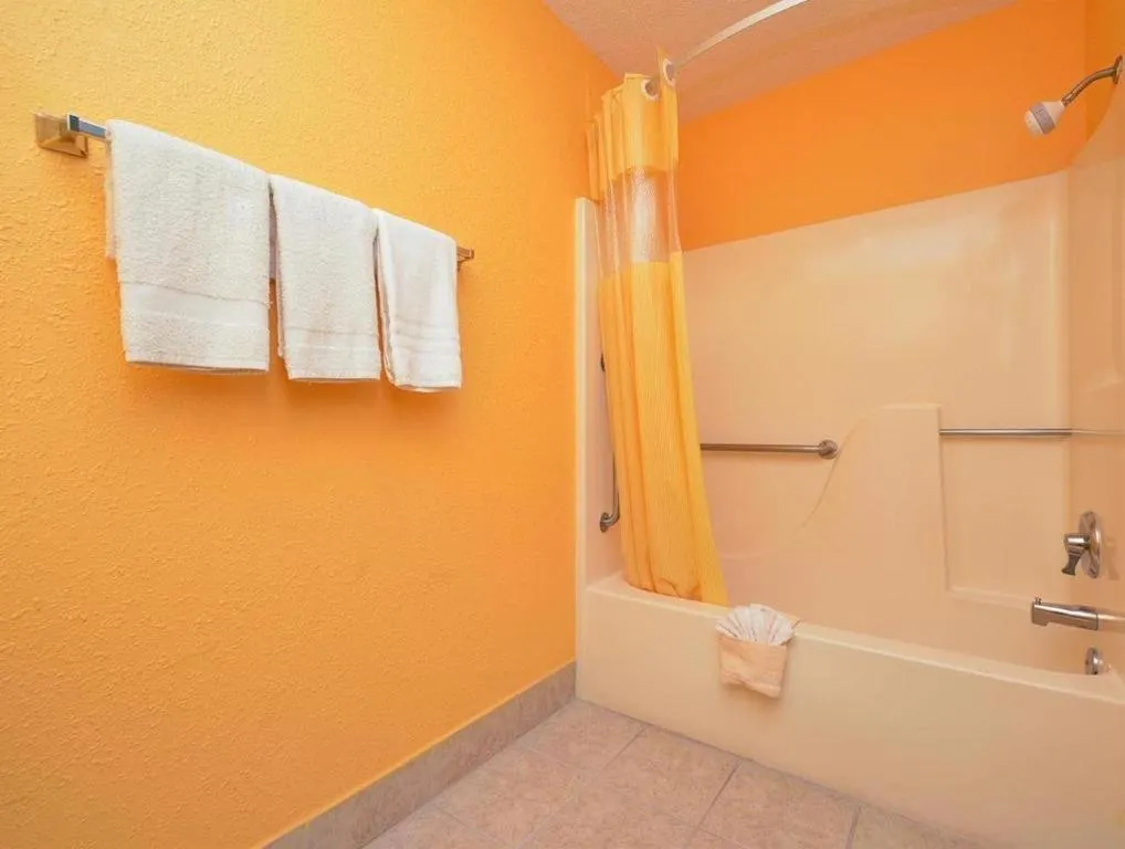 Americas Best Value Inn Canton, NC