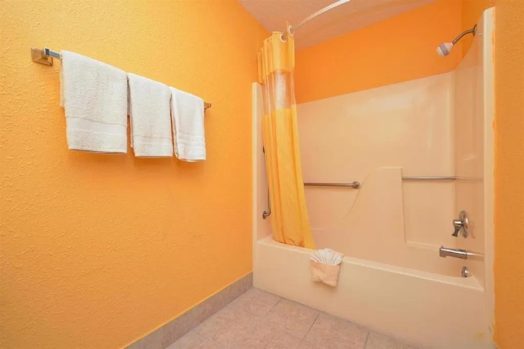 Americas Best Value Inn Canton, NC