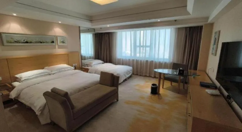 Bed in Ramada Plaza Shenyang Citycenter