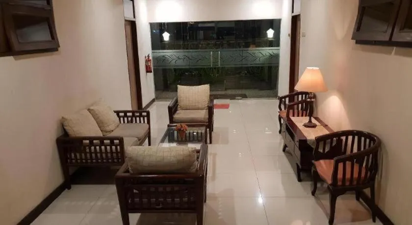 Scarlet Kebon Kawung Hotel