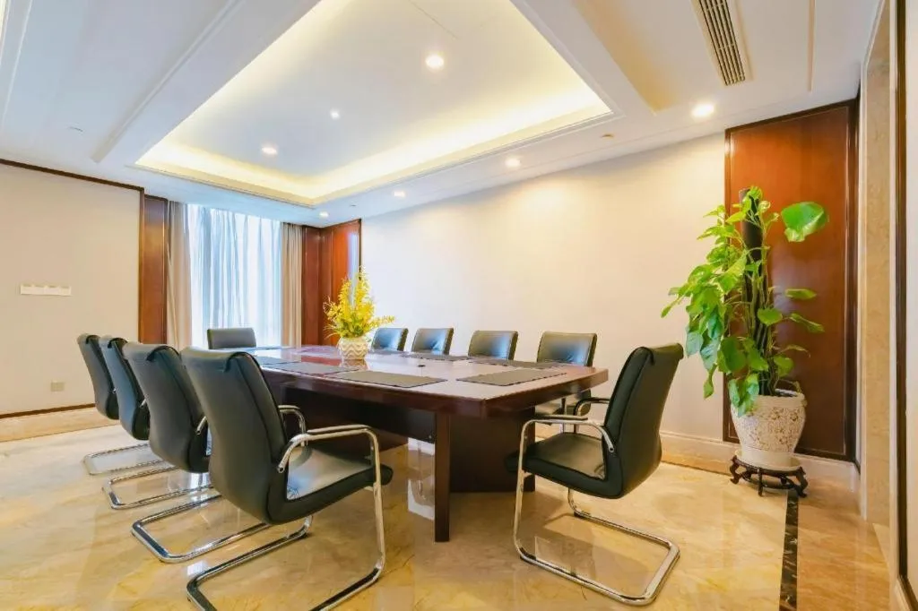 Kunming Golden Eagle Summit Hotel