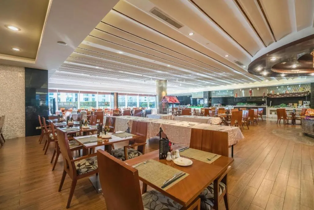 Kunming Golden Eagle Summit Hotel