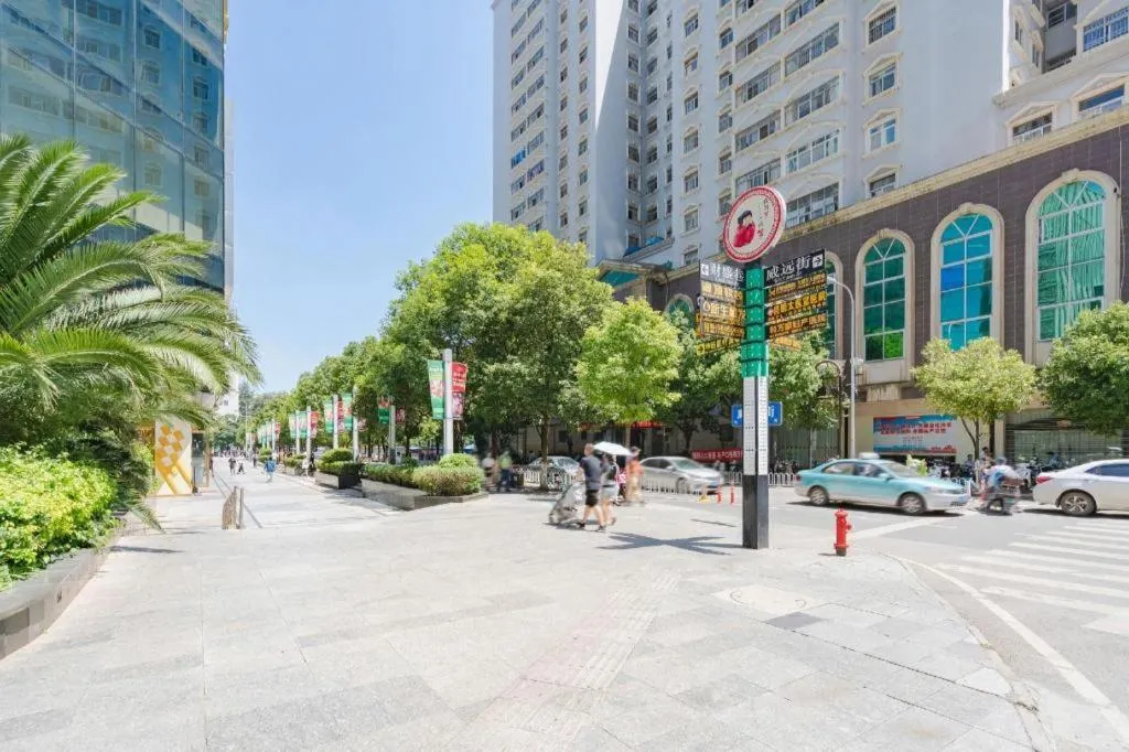 Kunming Golden Eagle Summit Hotel