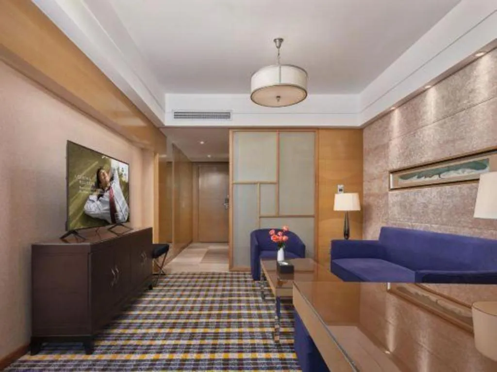 Yueyang Grand Skylight Hotel