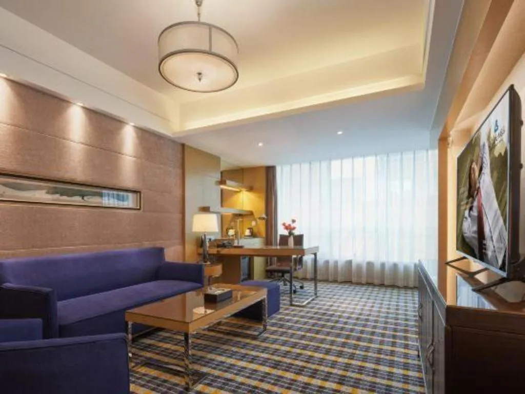 Yueyang Grand Skylight Hotel