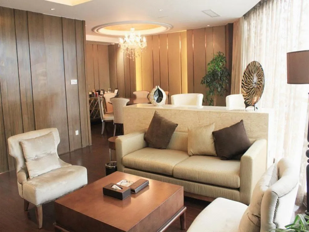 Yueyang Grand Skylight Hotel