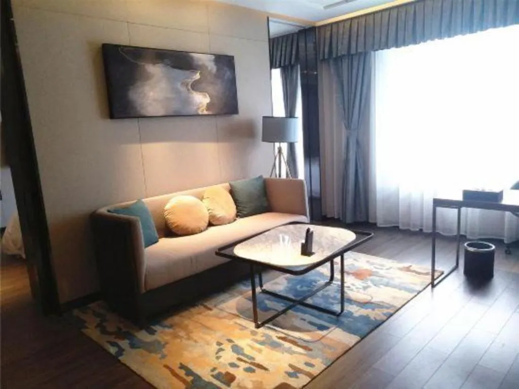 Zhong Yi Peng Ao Hotel