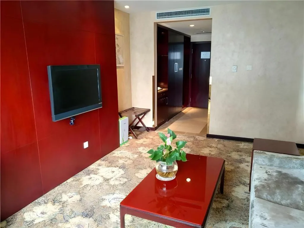 Zhong Yi Peng Ao Hotel