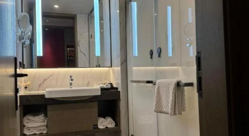 Zhong Yi Peng Ao Hotel