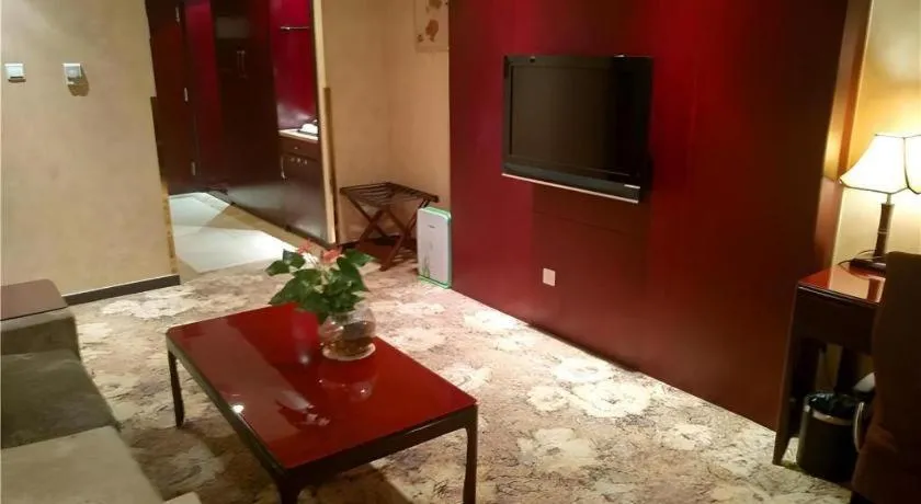 Zhong Yi Peng Ao Hotel