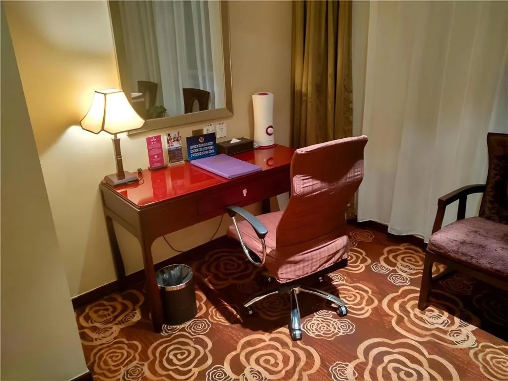 Zhong Yi Peng Ao Hotel