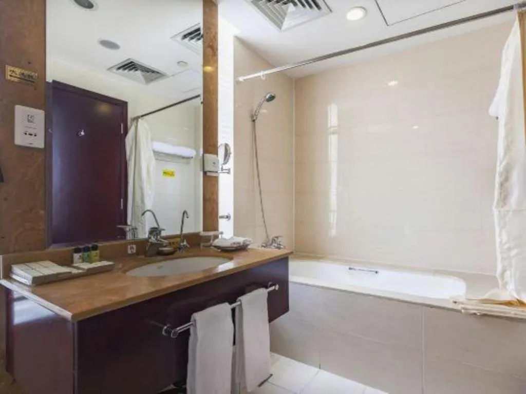 Zhong Yi Peng Ao Hotel