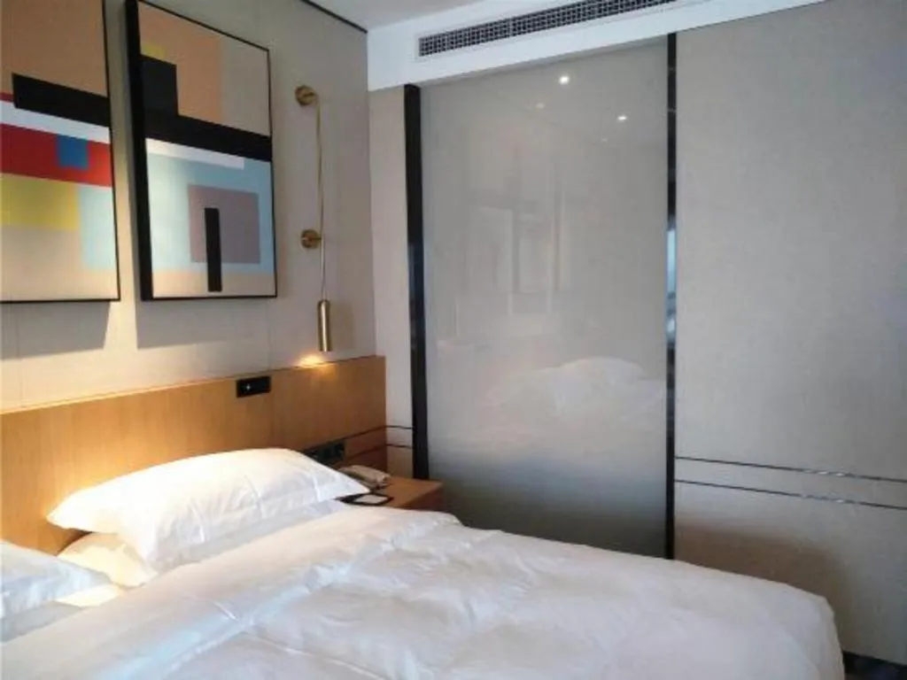 Zhong Yi Peng Ao Hotel