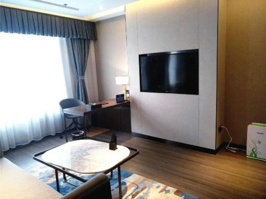 Zhong Yi Peng Ao Hotel