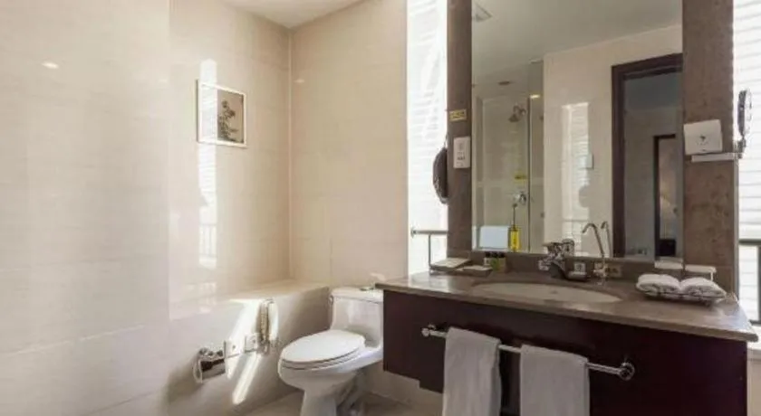 Zhong Yi Peng Ao Hotel