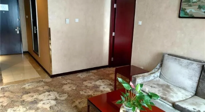 Zhong Yi Peng Ao Hotel