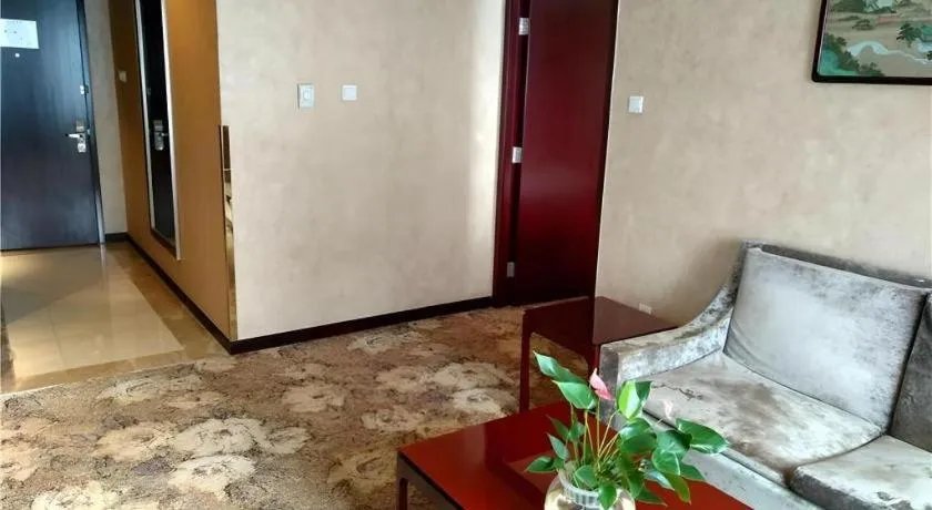 Zhong Yi Peng Ao Hotel