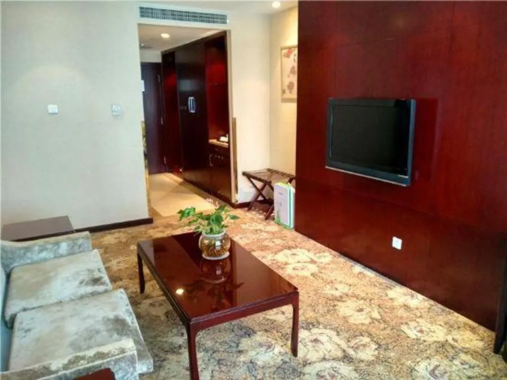 Zhong Yi Peng Ao Hotel