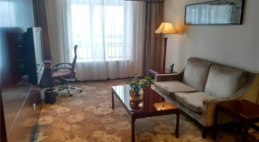 Zhong Yi Peng Ao Hotel