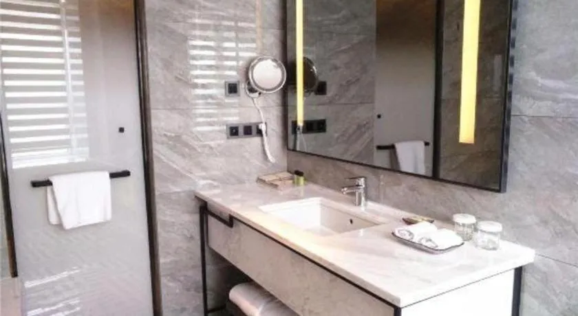 Zhong Yi Peng Ao Hotel