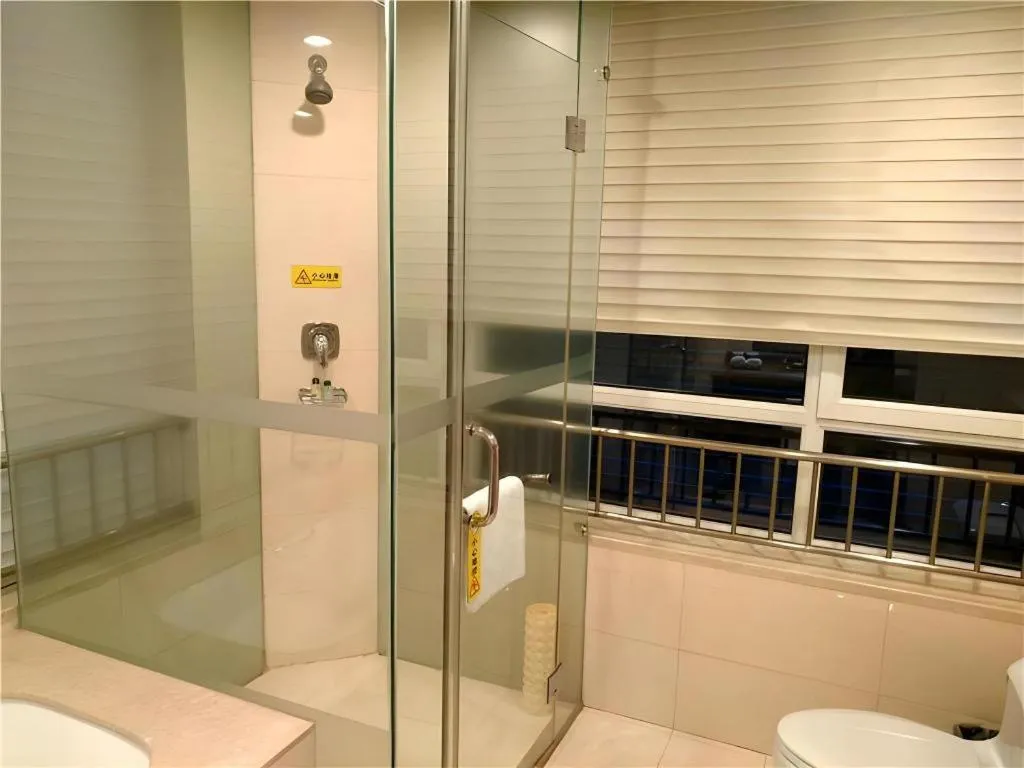 Zhong Yi Peng Ao Hotel