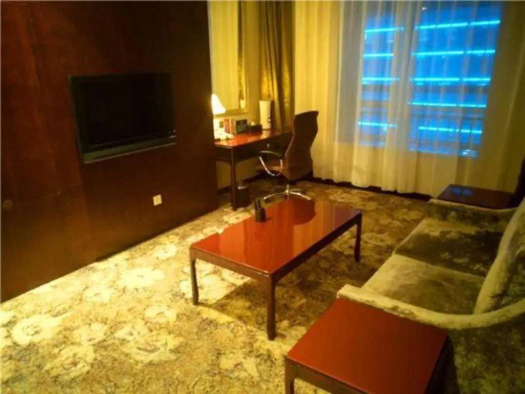 Zhong Yi Peng Ao Hotel