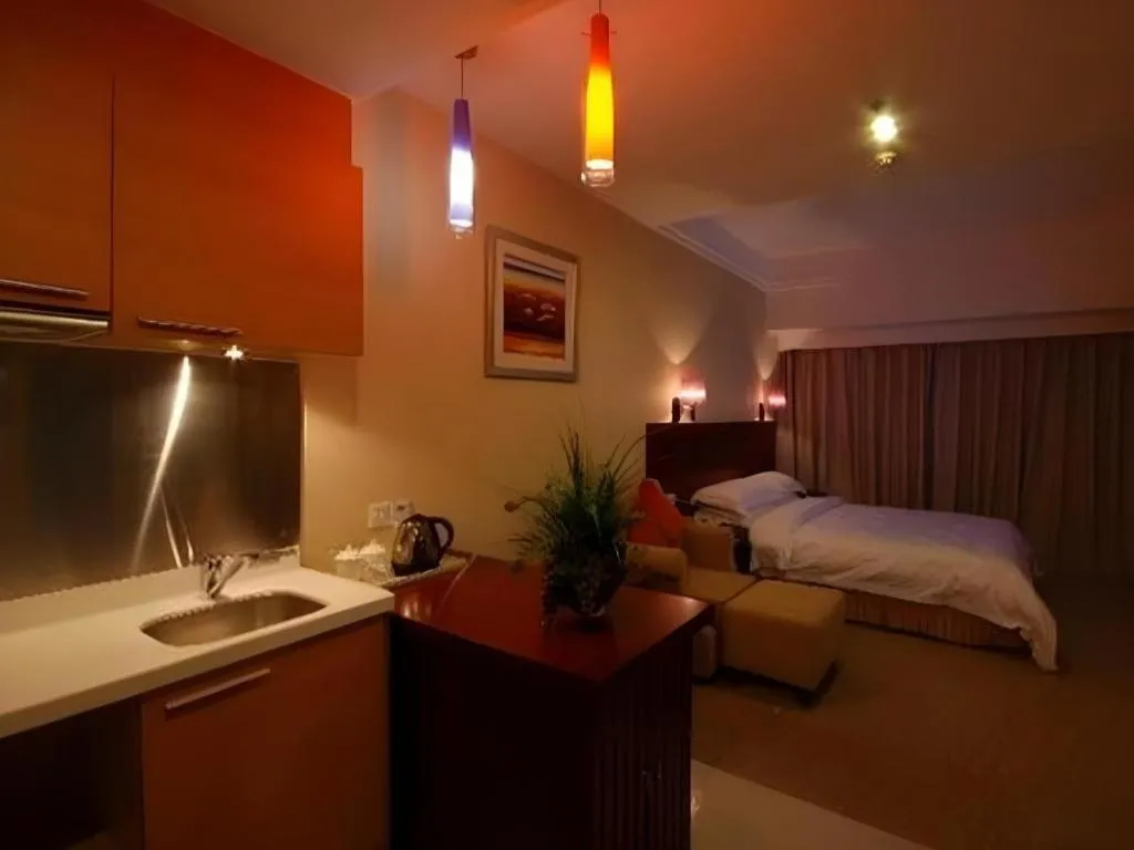 Bed in Silver Art Hotel