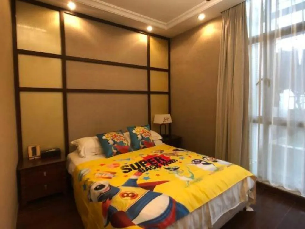 Bed in Silver Art Hotel