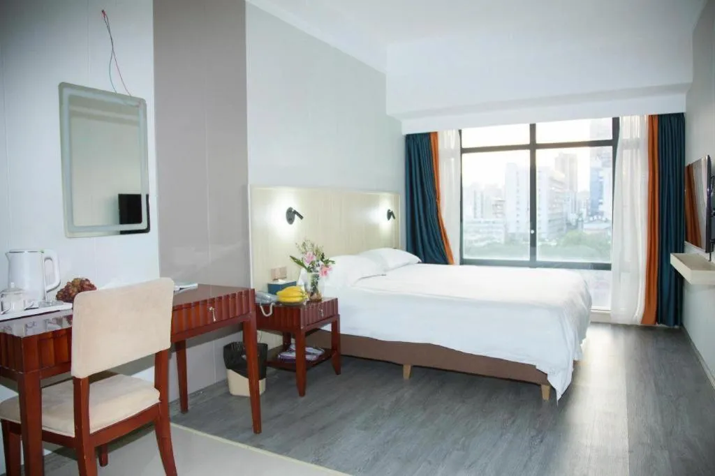 Bed in Silver Art Hotel