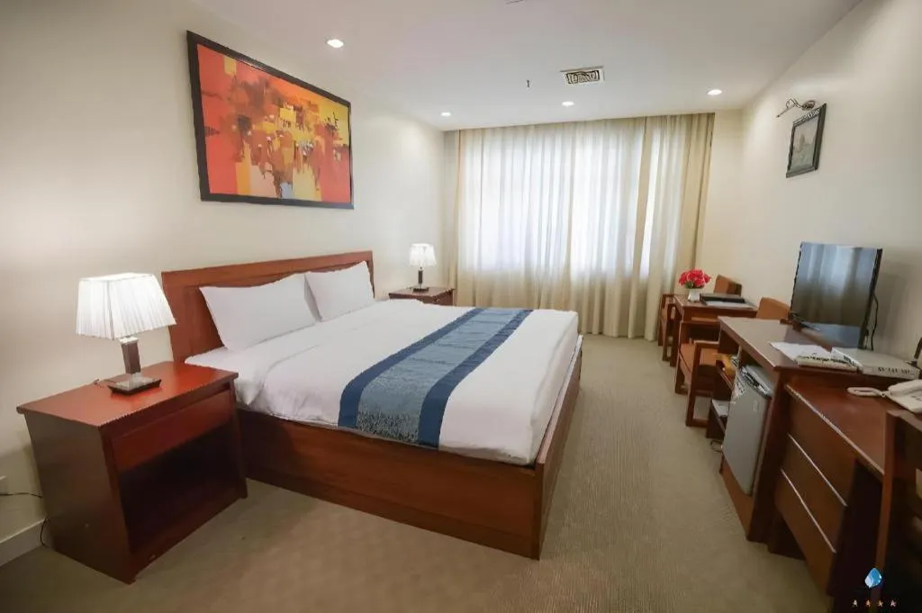 Bed in Vientiane Plaza Hotel