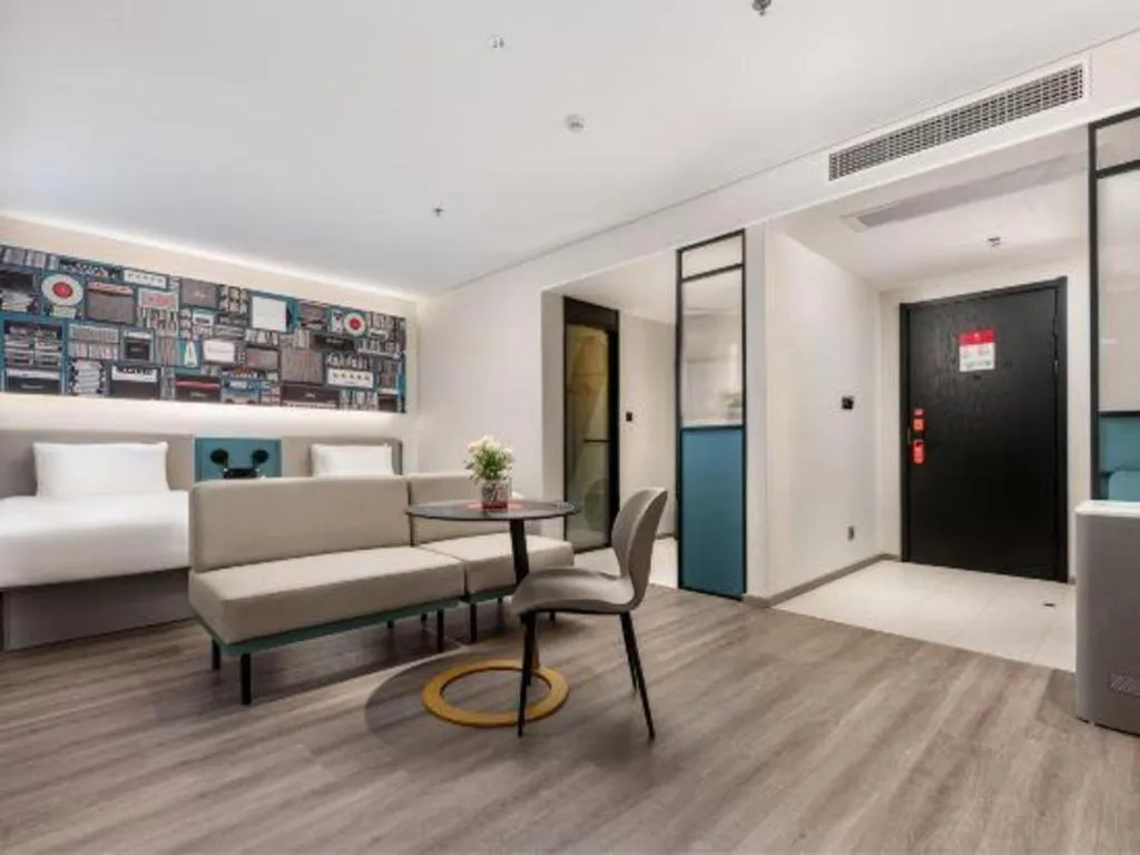 Bed in ibis Dongguan Dongcheng