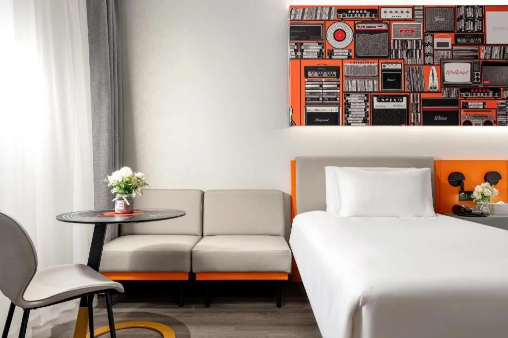 Bed in ibis Dongguan Dongcheng