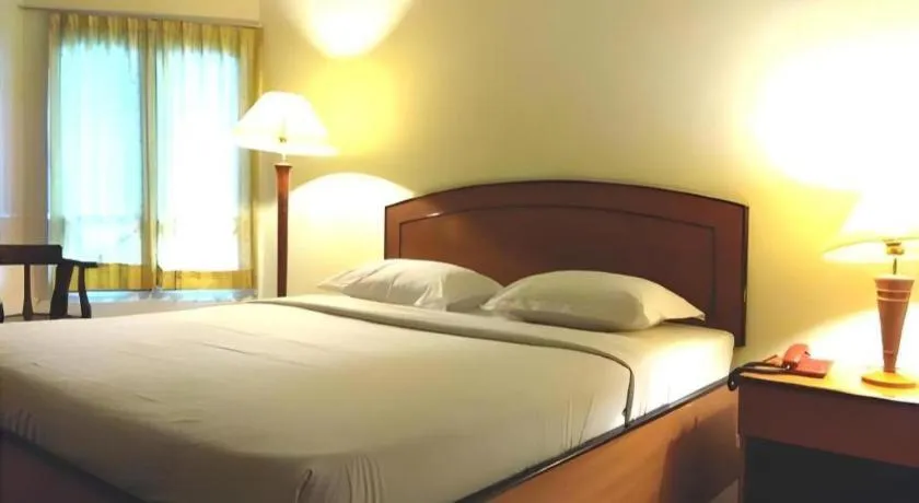 Bed in Alexander Hotel Tegal