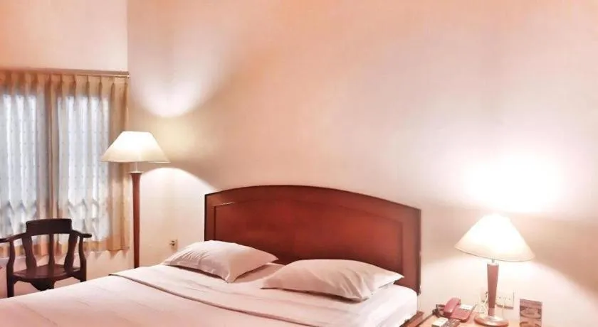 Bed in Alexander Hotel Tegal