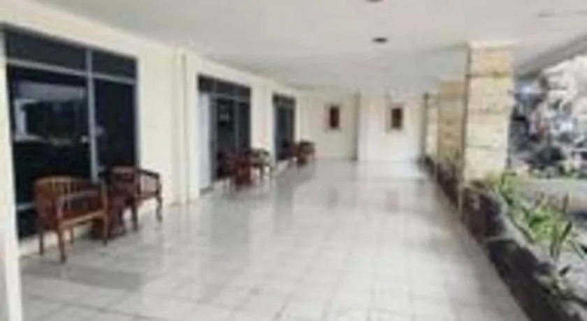 Alexander Hotel Tegal