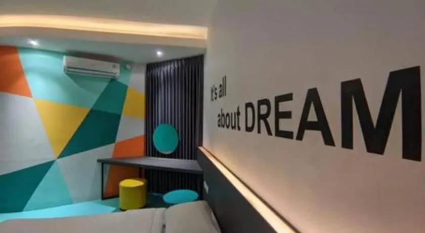 Bed in Alexander Hotel Tegal