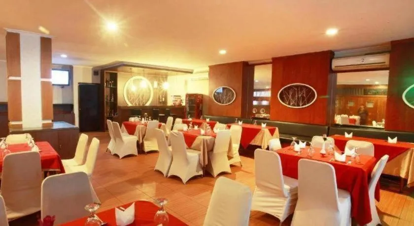 Alexander Hotel Tegal