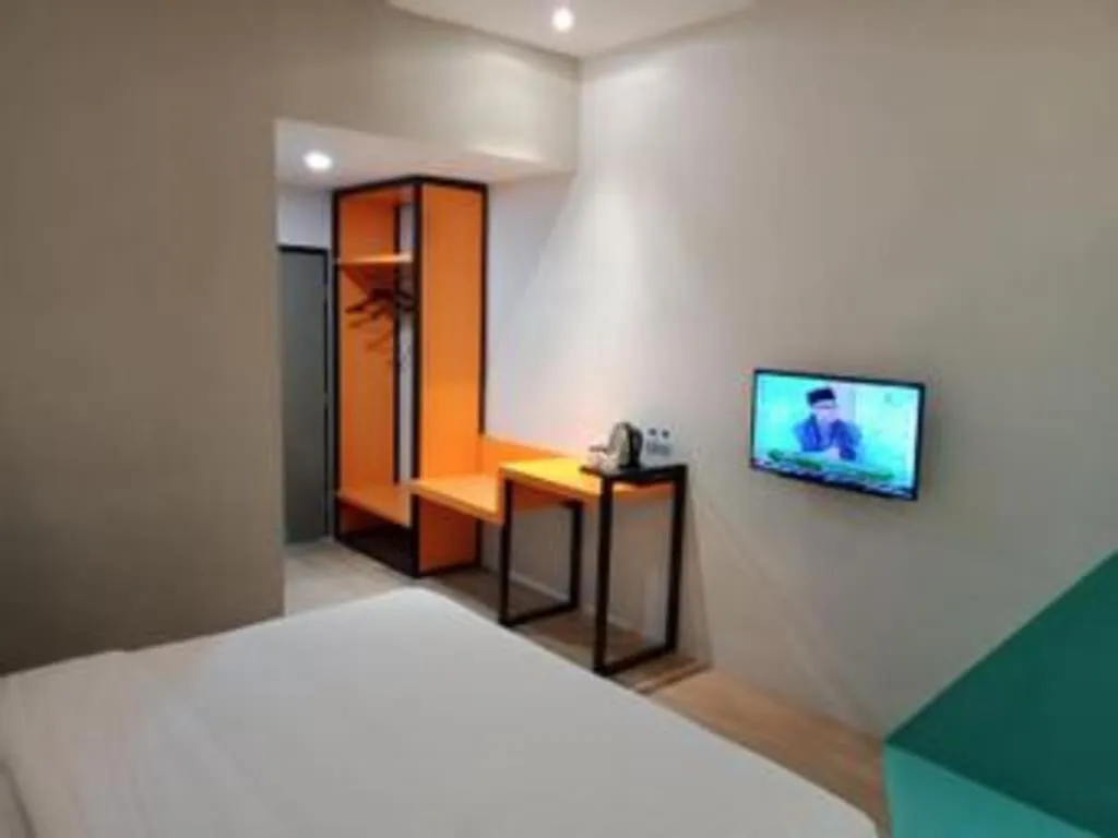 Bed in Alexander Hotel Tegal