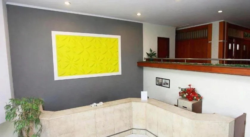 Alexander Hotel Tegal