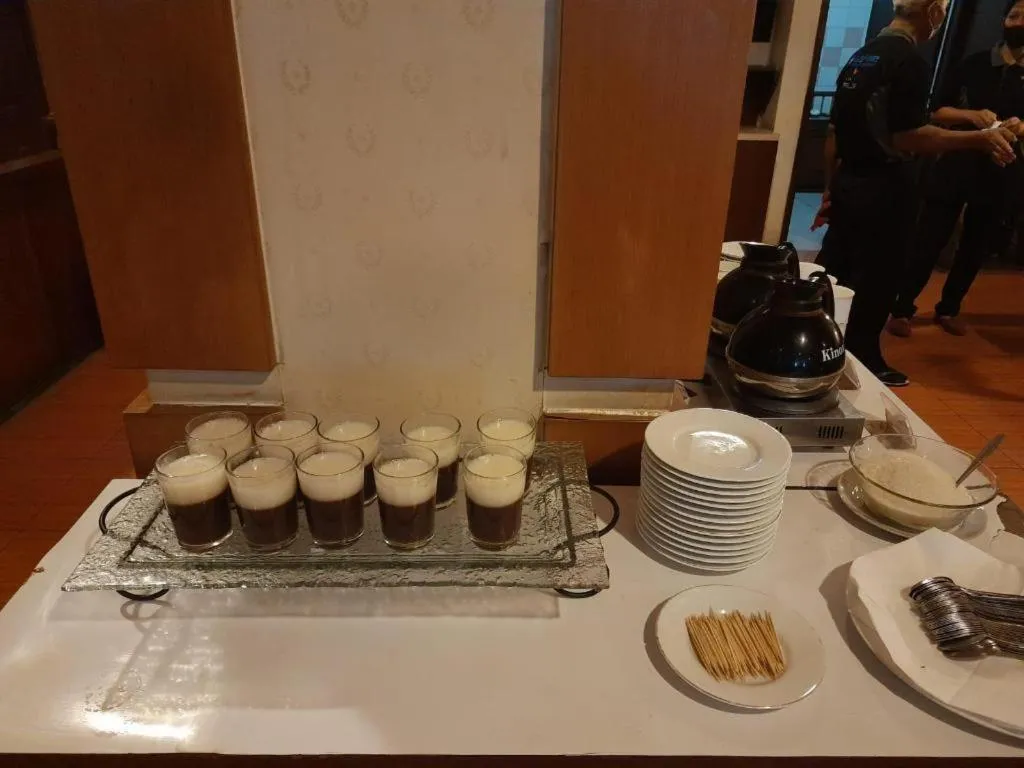 Alexander Hotel Tegal