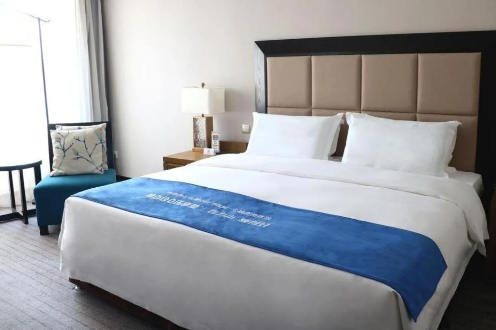 Bed in Shenyang Haiyun Jinjiang International Hotel