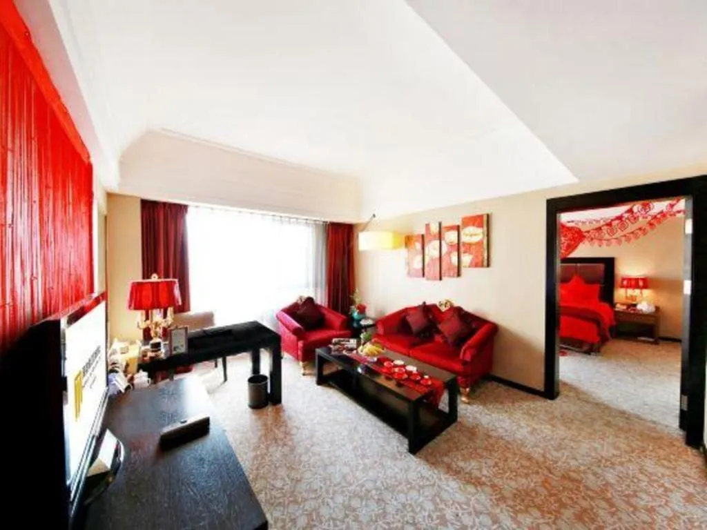 Bed in Shenyang Haiyun Jinjiang International Hotel