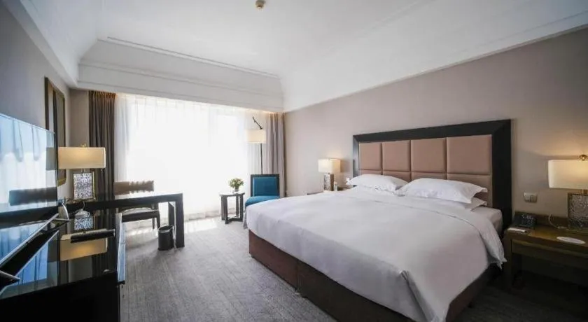 Bed in Shenyang Haiyun Jinjiang International Hotel