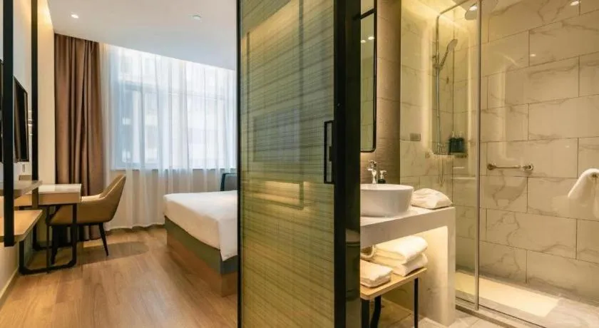 Bed in Jinjiang Inn Xian Mingguang Road