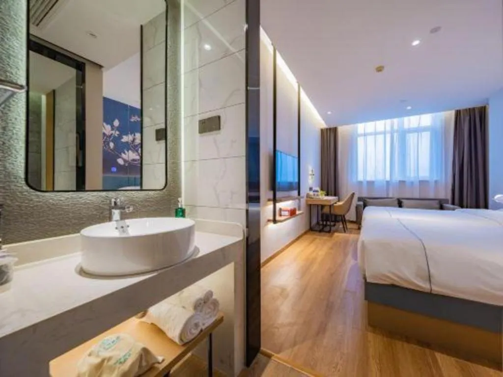 Bed in Jinjiang Inn Xian Mingguang Road