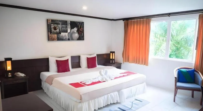 Bed in The Nice Patong Hotel
