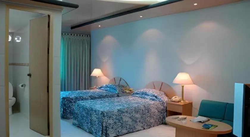 Hotel Tower Inn, Chittagong