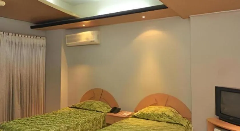 Bed in Hotel Tower Inn, Chittagong