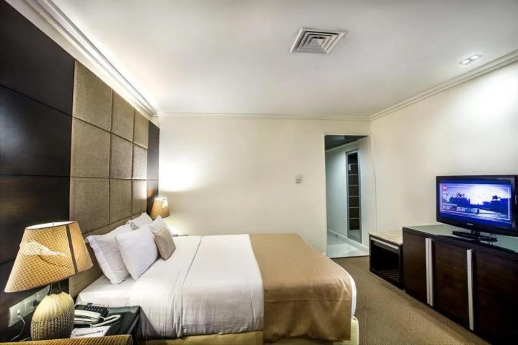 Bed in Hotel Agrabad