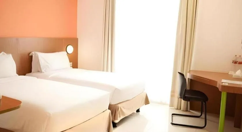 Bed in Pomelotel Patra Kuningan Jakarta